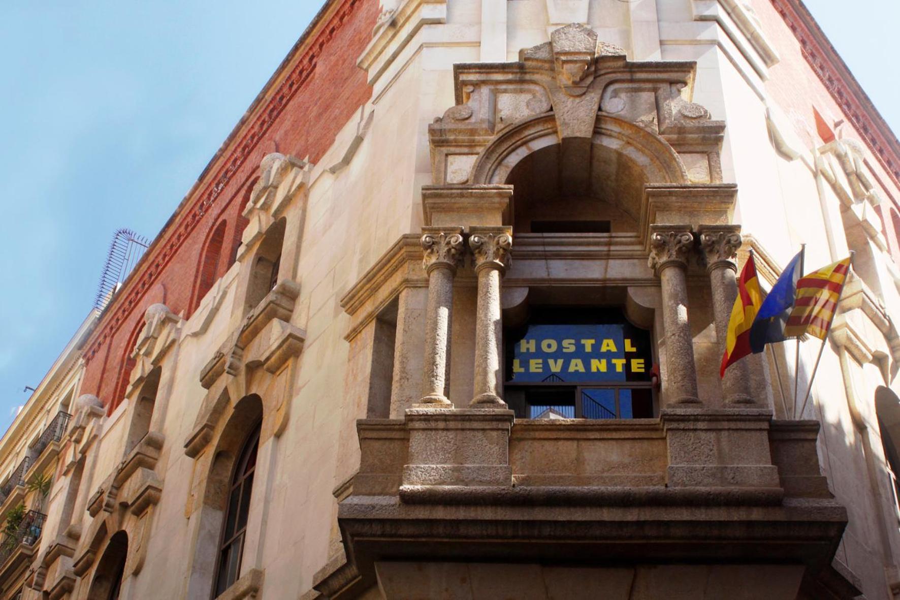 Hostal Levante Barcelona, Barcelona